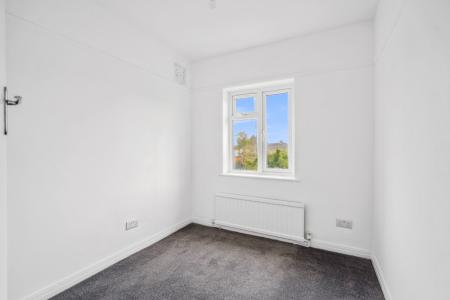 3 bedroom Semi-detached house to let in College Hill Road, Harrow, HA3