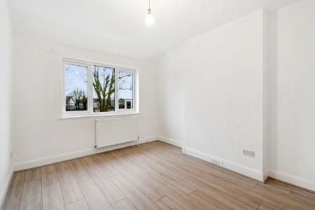 3 bedroom Terraced House to let in Charlton Road, Harrow, HA3