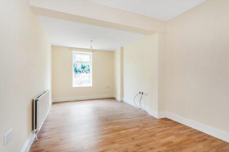 1 bedroom House share to let in Christchurch Gardens, Harrow, HA3