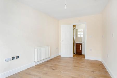 1 bedroom House share to let in Christchurch Gardens, Harrow, HA3