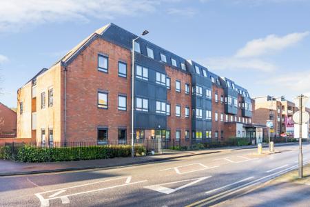 2 bedroom Apartment to let in 107 Marsh Road, Pinner, HA5