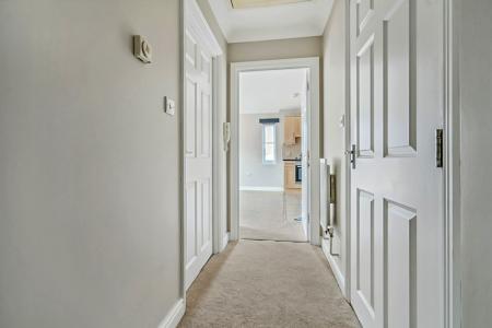1 bedroom Apartment to let in 36 Durham Road, Harrow, HA1