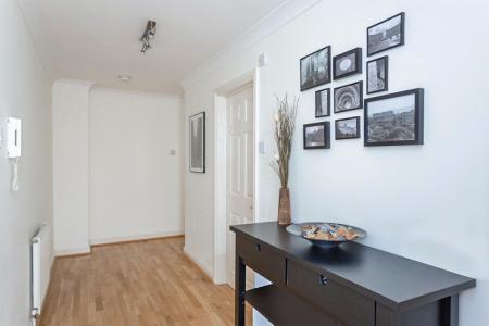 2 bedroom Apartment to let in Sheepcote Road, Harrow, HA1