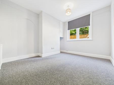 5 bedroom Semi-detached house to let in Aylestone hill, Hereford, HR1