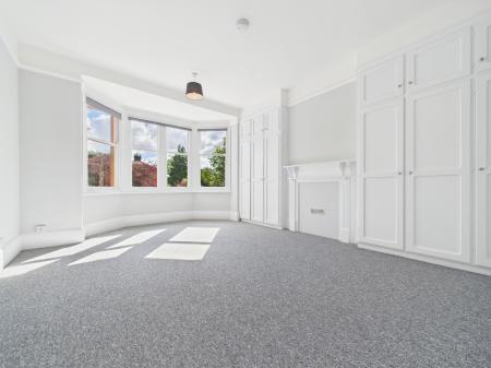 5 bedroom Semi-detached house to let in Aylestone hill, Hereford, HR1