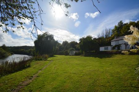 3 bedroom Detached house to let in Glewstone Boat, Glewstone, Ross-on-Wye, HR9