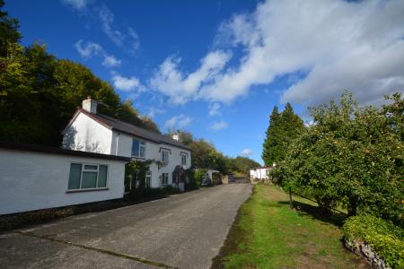 3 bedroom Detached house to let in Glewstone Boat, Glewstone, Ross-on-Wye, HR9