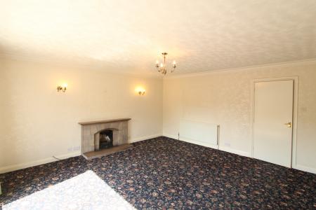 2 bedroom Bungalow to let in Belmont Road, Hereford, HR2