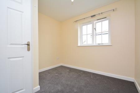 2 bedroom Flat to let in Henry Street, Ross-on-Wye, HR9