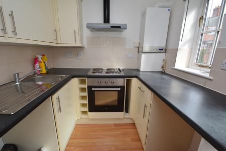 2 bedroom Flat to let in Henry Street, Ross-on-Wye, HR9
