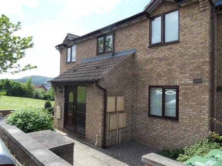 1 bedroom Flat for sale in Bluebell Close, Ross-on-Wye, HR9