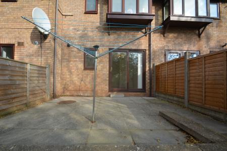 1 bedroom Flat for sale in Bluebell Close, Ross-on-Wye, HR9