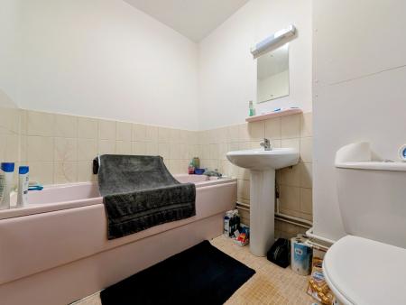 1 bedroom Flat for sale in Box Grove, Hereford, HR2