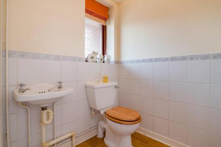 3 bedroom Detached house for sale in Court Road, Ross-on-Wye, HR9