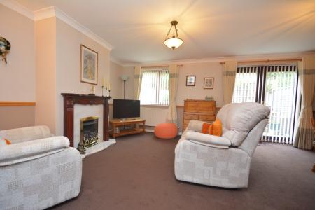 3 bedroom Detached house for sale in Court Road, Ross-on-Wye, HR9