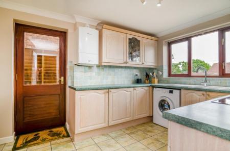 3 bedroom Detached house for sale in Court Road, Ross-on-Wye, HR9
