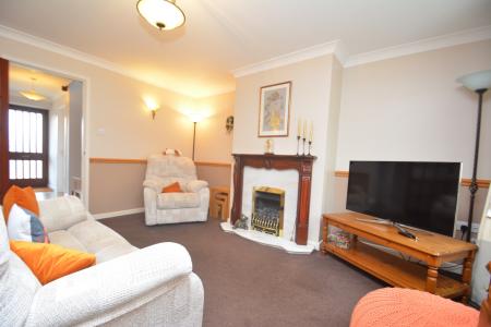 3 bedroom Detached house for sale in Court Road, Ross-on-Wye, HR9