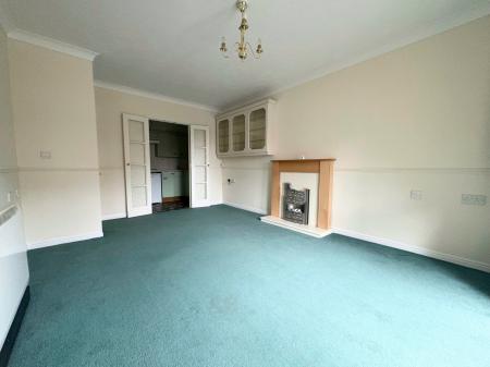 2 bedroom Flat for sale in Gloucester Road, Ross-on-Wye, HR9