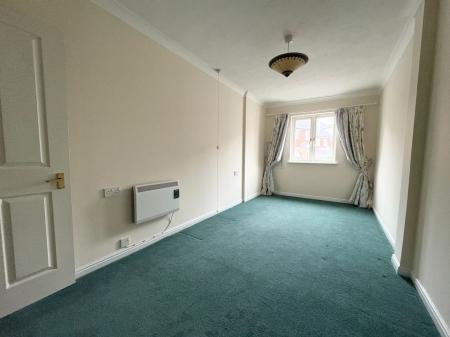 2 bedroom Flat for sale in Gloucester Road, Ross-on-Wye, HR9