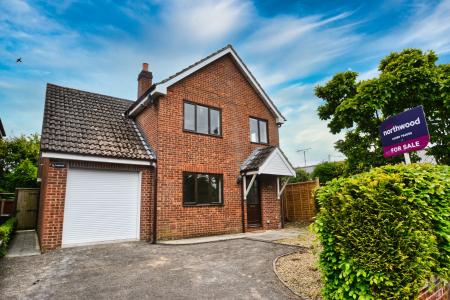 Hamlen Close, Huntley, GL19