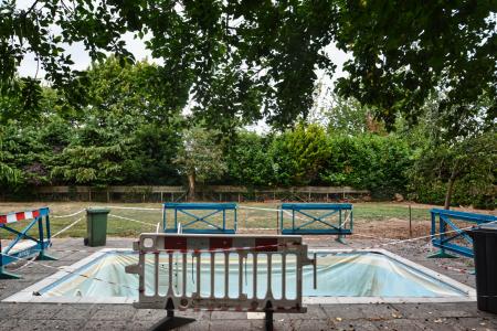 5 bedroom Detached house for sale in Ledbury Road, Ross-on-Wye, HR9