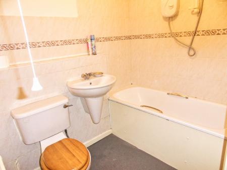 2 bedroom Flat for sale in Nursery Road, Ross-on-Wye, HR9