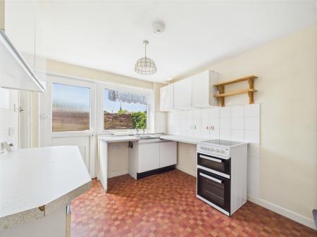 2 bedroom Semi-detached house for sale in Poplar Road, Clehonger, Clehonger, HR2