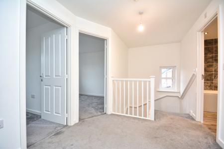 4 bedroom Detached house for sale in Primrose Avenue, Clehonger, Hereford, HR2