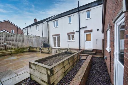 4 bedroom Detached house for sale in Primrose Avenue, Clehonger, Hereford, HR2