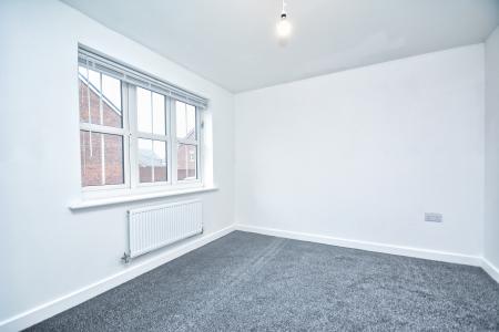 4 bedroom Detached house for sale in Primrose Avenue, Clehonger, Hereford, HR2