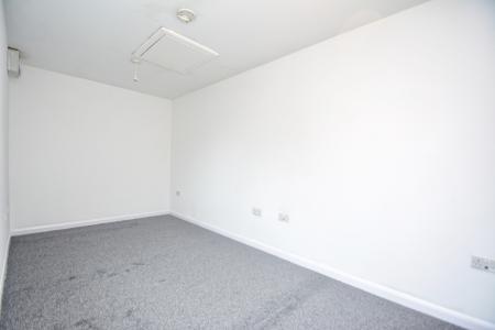 4 bedroom Detached house for sale in Primrose Avenue, Clehonger, Hereford, HR2