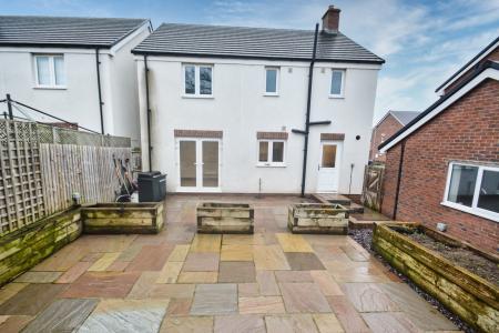 4 bedroom Detached house for sale in Primrose Avenue, Clehonger, Hereford, HR2