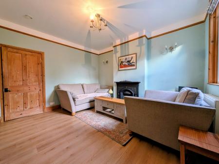 2 bedroom Terraced House for sale in Station Road, Hereford, HR4