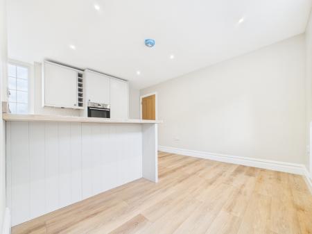 1 bedroom Flat for sale in The Southend, Ledbury, HR8