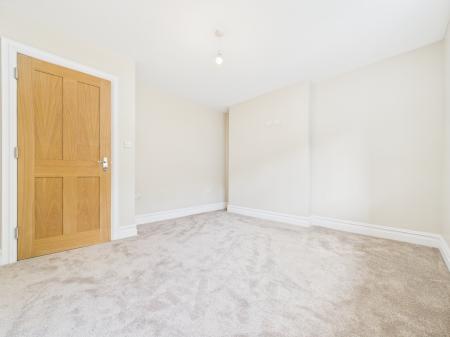 1 bedroom Flat for sale in The Southend, Ledbury, HR8