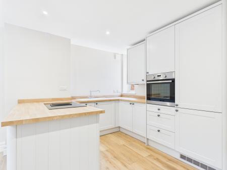 1 bedroom Flat for sale in The Southend, Ledbury, HR8
