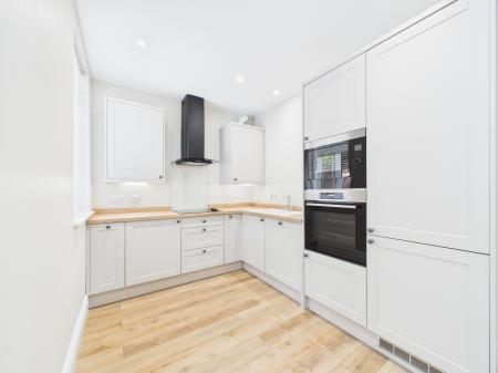 1 bedroom Flat for sale in The Southend, Ledbury, HR8