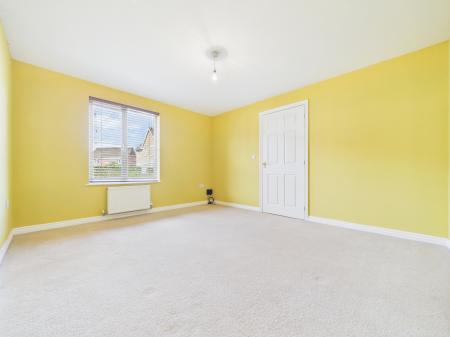 4 bedroom Semi-detached house for sale in Waggoners Way, Hereford, HR2