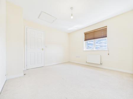 4 bedroom Semi-detached house for sale in Waggoners Way, Hereford, HR2