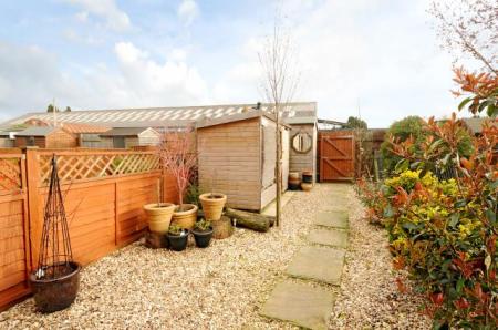 3 bedroom Town house to let in Old Mill Close, Hereford, HR4