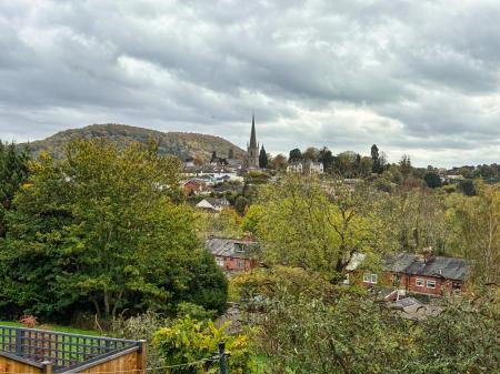 2 bedroom Terraced House for sale in Primrose Close, Ross-on-Wye, HR9