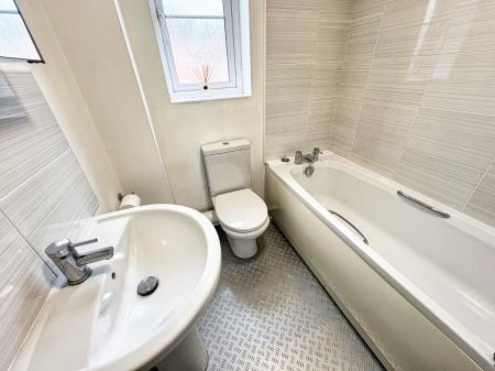 2 bedroom Terraced House for sale in Primrose Close, Ross-on-Wye, HR9