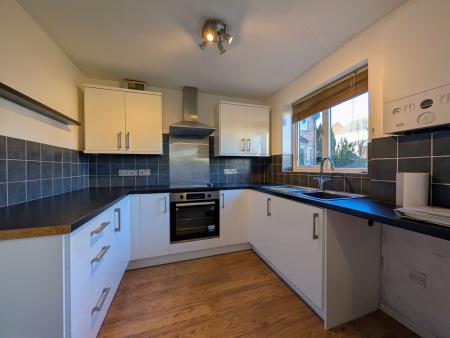 2 bedroom Terraced House to let in Westholme Road, Hereford, HR2
