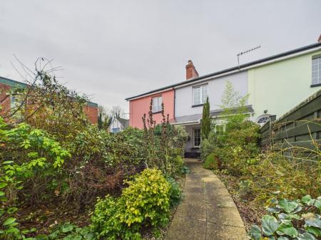2 bedroom Terraced House for sale in Crofts Lane, Ross-on-Wye, HR9