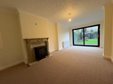 3 bedroom Semi-detached house to let in Arran Avenue, Hereford, HR2