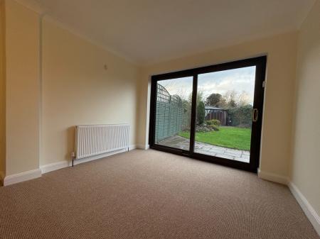 3 bedroom Semi-detached house to let in Arran Avenue, Hereford, HR2