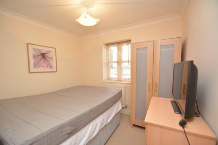 2 bedroom Flat to let in Folly Lane, Hereford, HR1