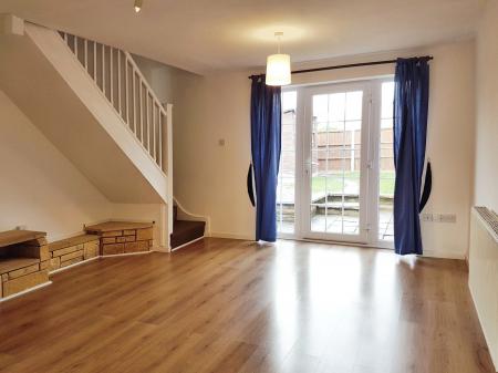 2 bedroom Semi-detached house to let in Holmfirth Close, Hereford, HR2