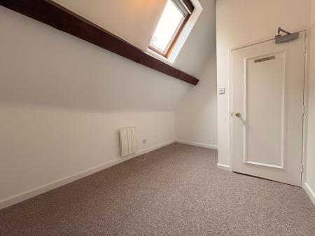 3 bedroom Flat to let in Bewell Street, Hereford, HR4