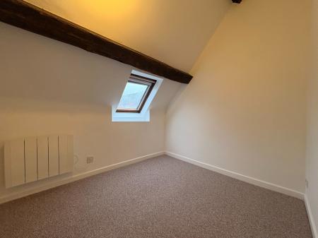 3 bedroom Flat to let in Bewell Street, Hereford, HR4
